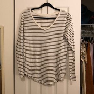 White and black striped v neck